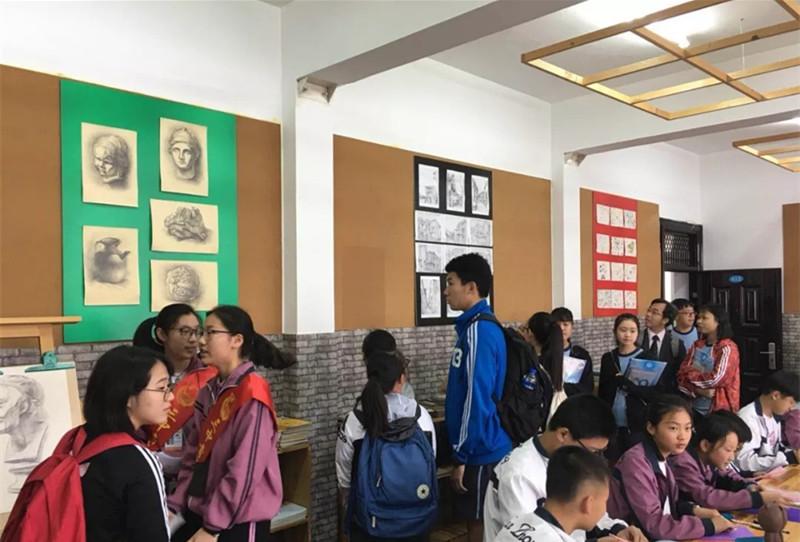 三中三澳門，探索與解析，三中三澳門，深度探索與解析