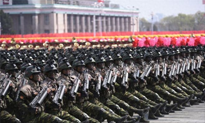 閱兵式的重要性，彰顯國威、凝聚民心與展示軍事力量，閱兵式的意義，彰顯國威、凝聚民心與展示軍事力量風采