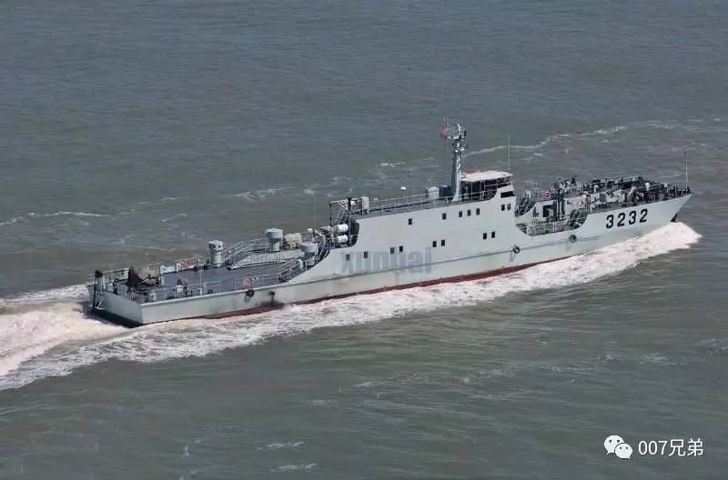 揭秘中國海軍的得力干將——074A型登陸艦，揭秘中國海軍的得力干將，074A型登陸艦戰(zhàn)力解析