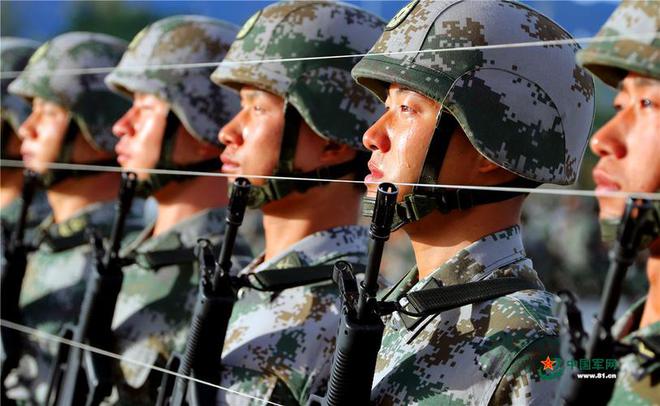 中國先進軍事力量，展現(xiàn)新時代的國防實力，中國先進軍事力量，展現(xiàn)新時代的國防風采