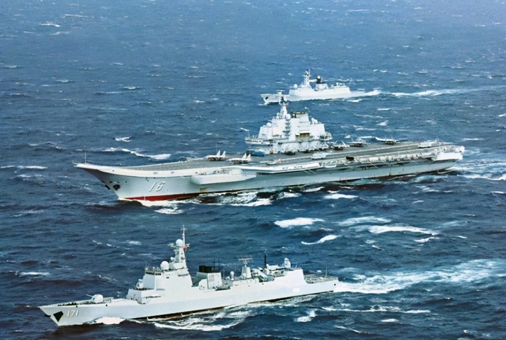 山東艦與伊麗莎白女王號，兩大戰(zhàn)艦的對比，山東艦與伊麗莎白女王號戰(zhàn)艦對比解析