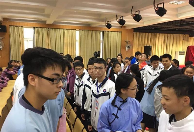 新澳門三中三6組免費(fèi)公開(kāi)——探索與解析，澳門三中三最新6組數(shù)據(jù)解析與探索，免費(fèi)公開(kāi)揭秘