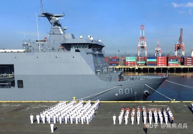 中國海軍節(jié)閱兵，展現(xiàn)中國力量的壯麗畫卷——紀念中國海軍節(jié)2022年盛大閱兵活動，中國海軍節(jié)盛大閱兵，展現(xiàn)力量與榮耀的壯麗畫卷 2022年紀念活動回顧