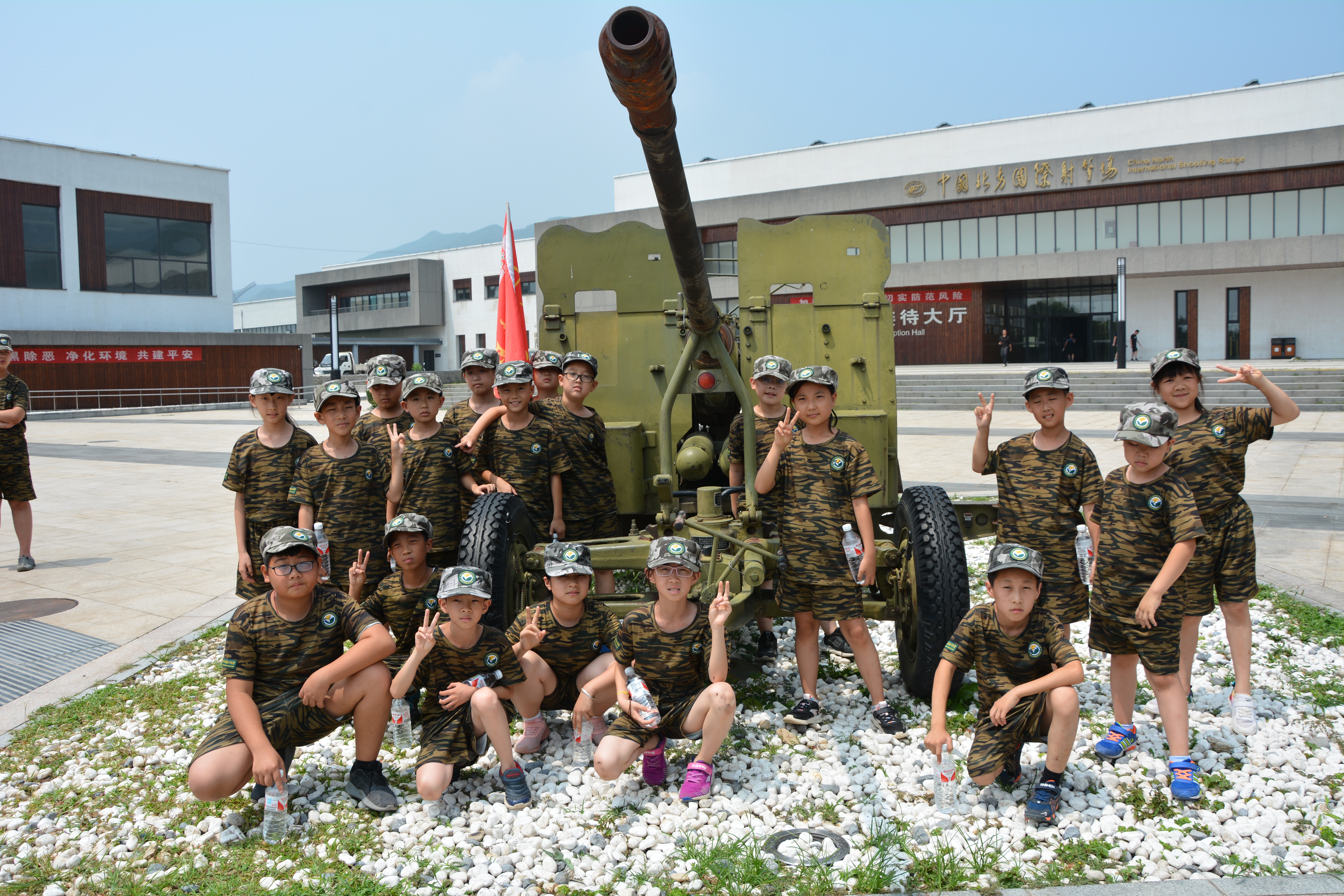 軍事夏令營照片，展現(xiàn)熱血青春的力量與榮耀，軍事夏令營照片，熱血青春的力量與榮耀展現(xiàn)