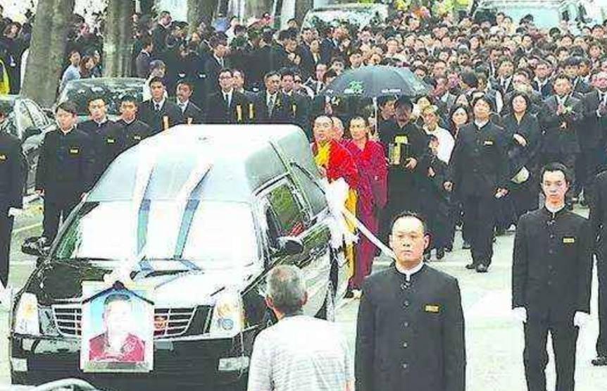 澳門天天六開彩開獎結(jié)果，探索彩票背后的秘密與未來展望（關(guān)鍵詞，澳門彩票，開獎結(jié)果，預測分析），澳門彩票開獎結(jié)果揭秘，探索過去、預測未來（深度分析）