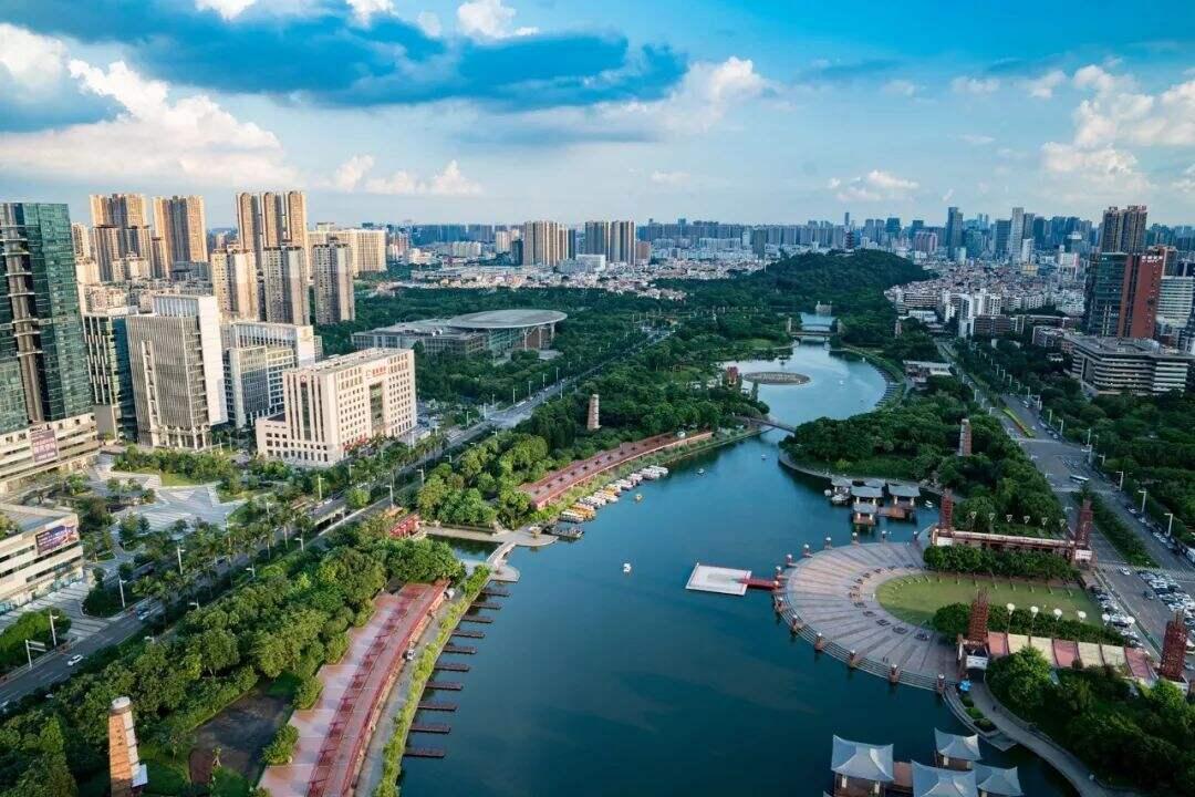 澳門正版免費(fèi)資源展望，邁向未來的精準(zhǔn)服務(wù)體驗(yàn)（2025展望），澳門正版資源展望，邁向精準(zhǔn)服務(wù)體驗(yàn)的未來之路（2025年展望）