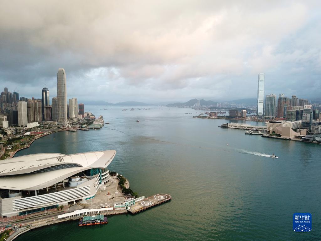 香港期期準(zhǔn)正版資料，探索與解析，香港期期準(zhǔn)正版資料深度解析與探索