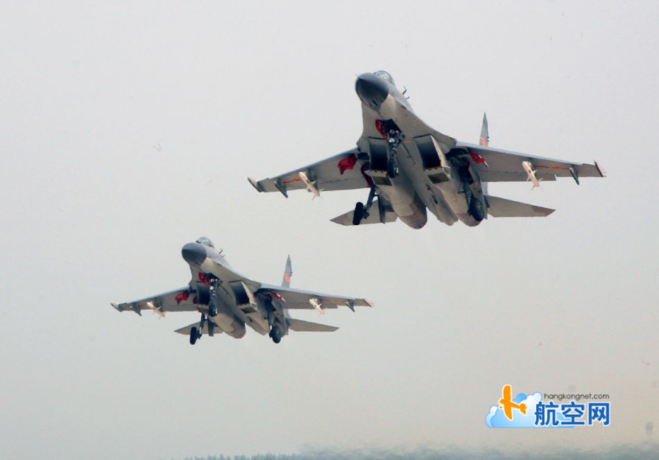 殲-11B戰(zhàn)機(jī)，中國(guó)空中力量的璀璨明珠，殲-11B戰(zhàn)機(jī)，中國(guó)空中力量的耀眼明珠
