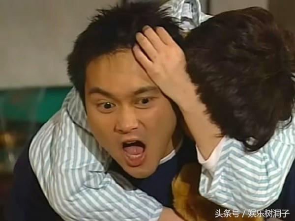 噢門(mén)六開(kāi)彩開(kāi)獎(jiǎng)結(jié)果2004年，回顧歷史數(shù)據(jù)，洞悉彩票奧秘，回顧澳門(mén)六開(kāi)彩開(kāi)獎(jiǎng)結(jié)果，揭秘歷史數(shù)據(jù)與彩票奧秘